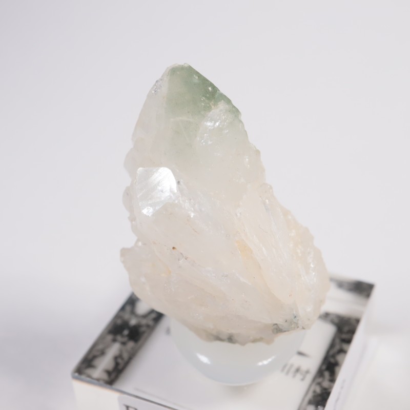 荒川鉱山産 緑水晶 | 鉱物標本,カ行,クォーツ/水晶 | ほたるみねらる