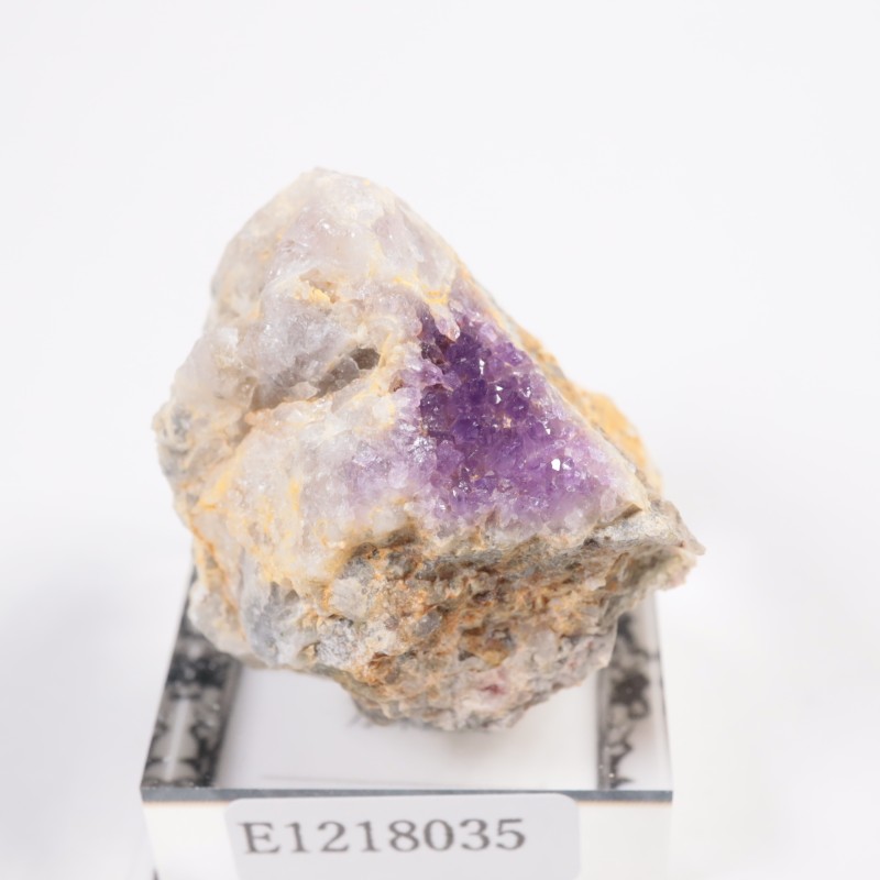 万珠鉱山産 紫水晶 | 鉱物標本,ア行,アメシスト/紫水晶 | ほたるみねら