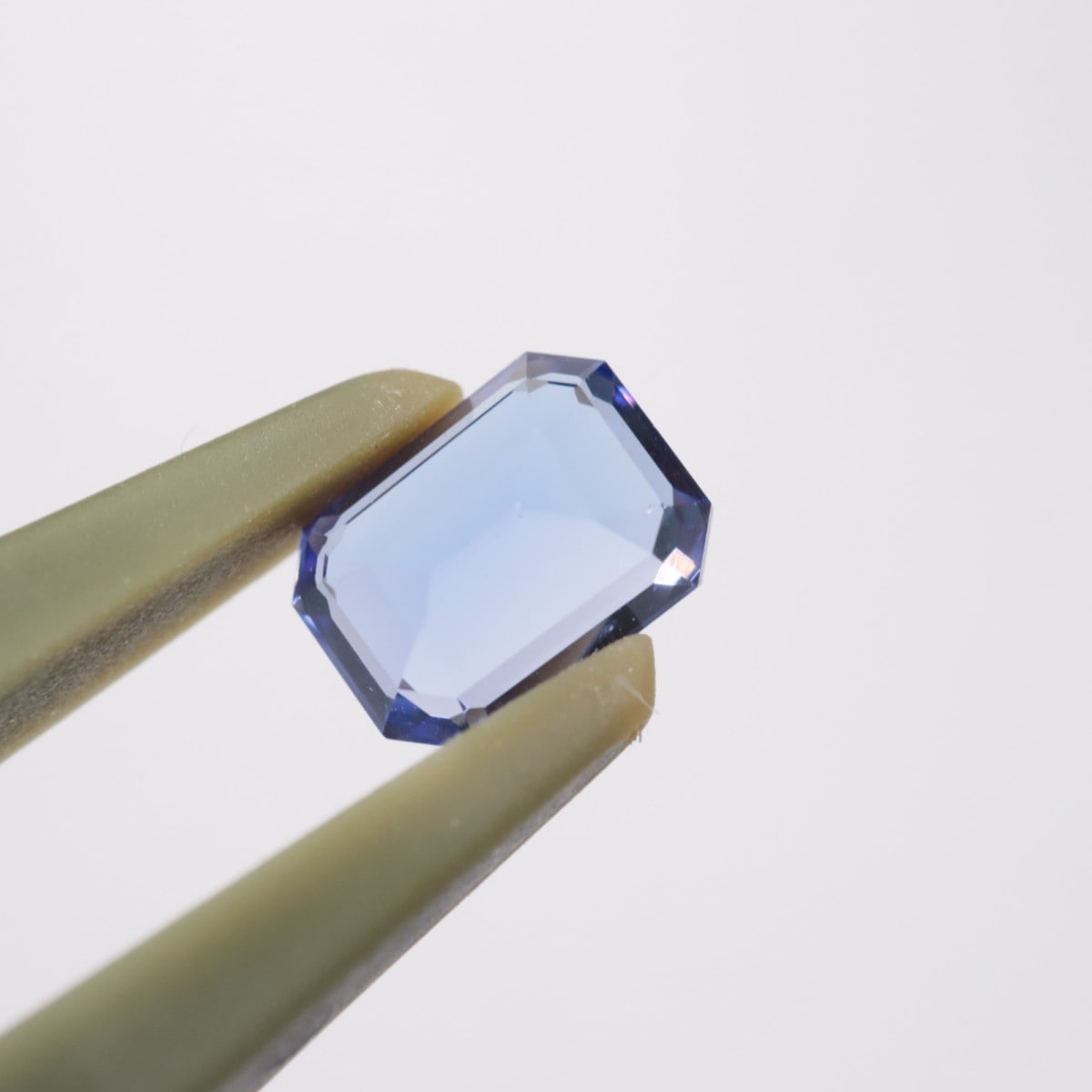 ���󥶥˥��������󥶥ʥ��ȡ�0.595ct