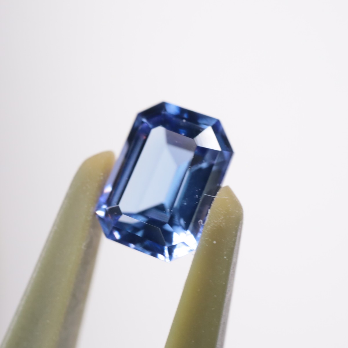 ���󥶥˥��������󥶥ʥ��ȡ�0.595ct
