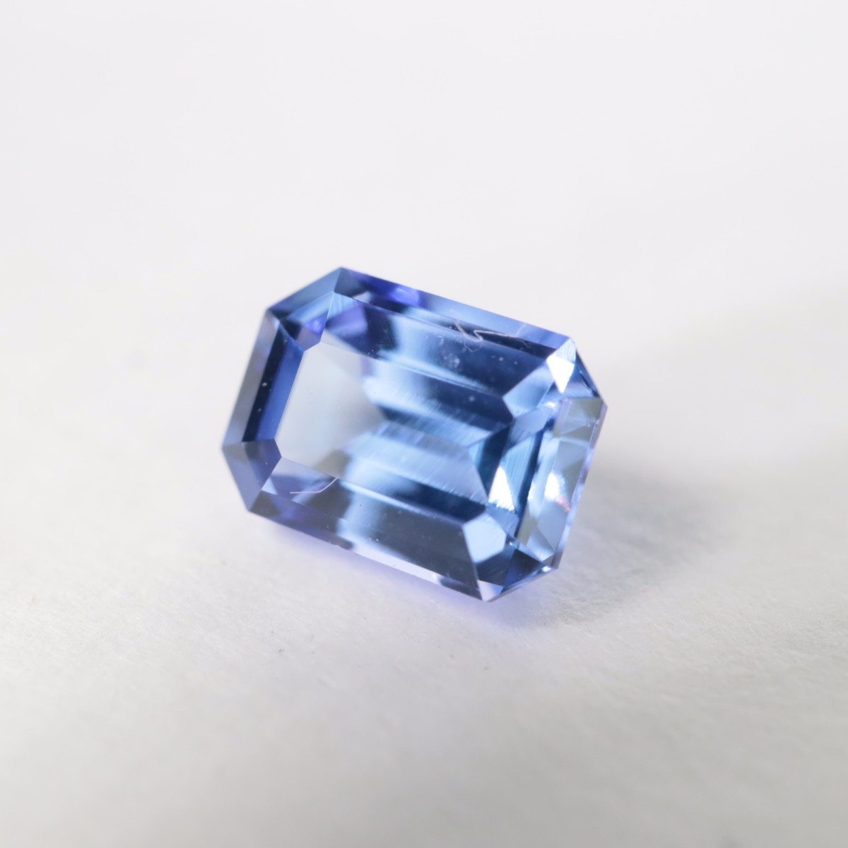 ���󥶥˥��������󥶥ʥ��ȡ�0.595ct