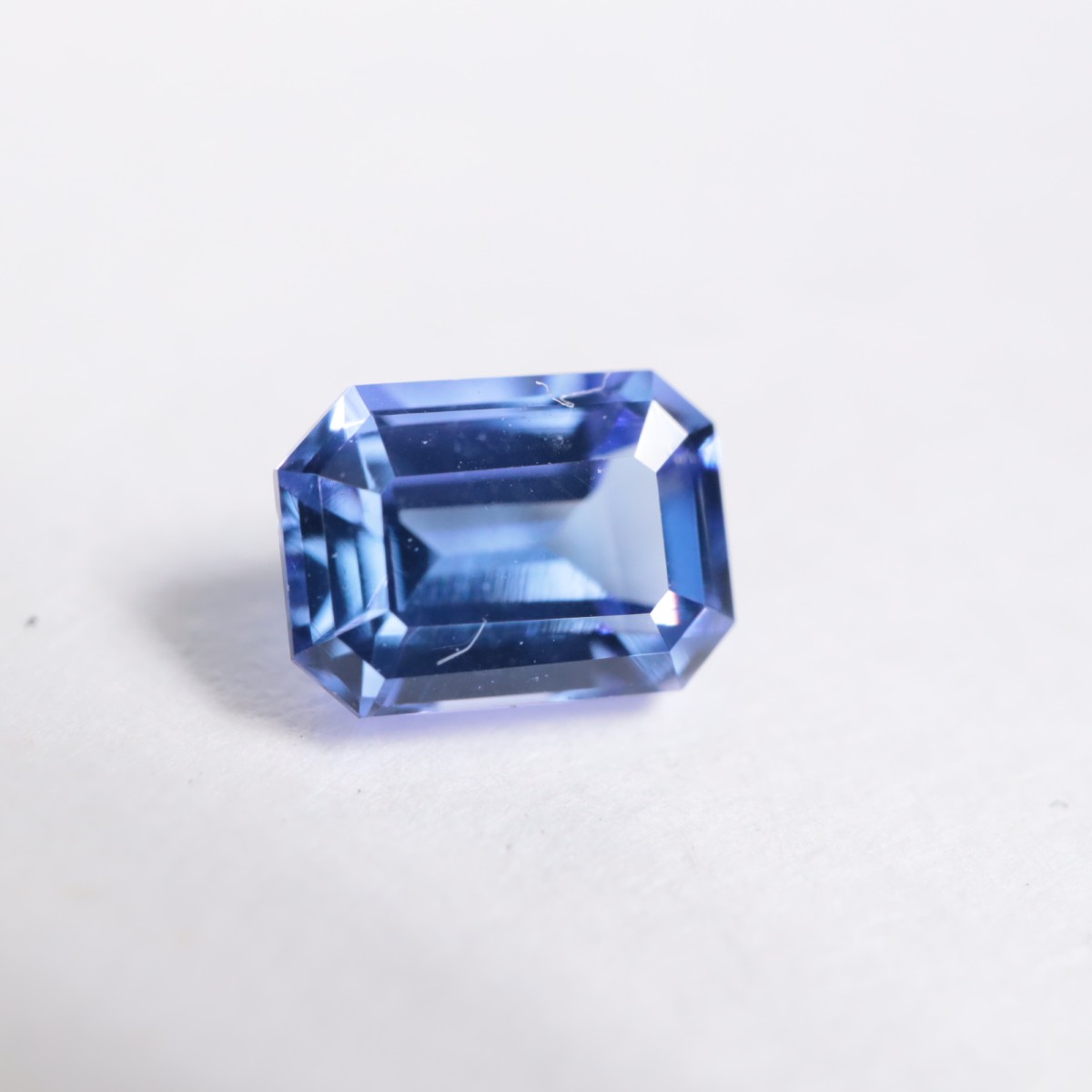 ���󥶥˥��������󥶥ʥ��ȡ�0.595ct
