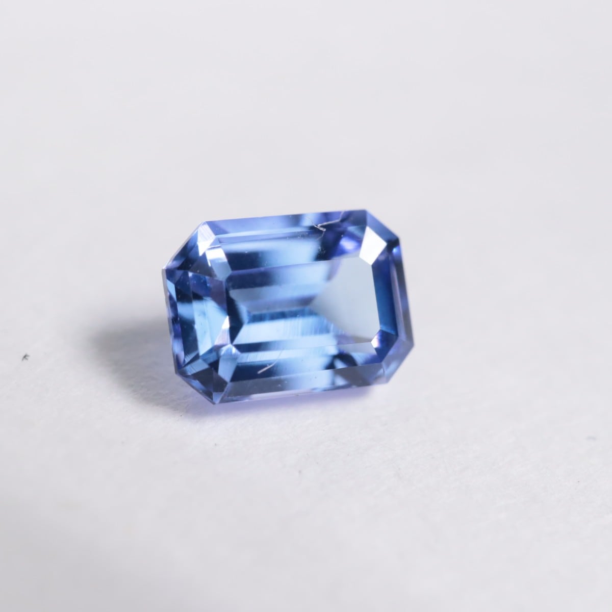 ���󥶥˥��������󥶥ʥ��ȡ�0.595ct
