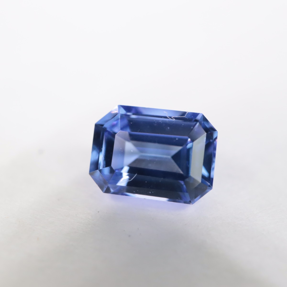 ���󥶥˥��������󥶥ʥ��ȡ�0.595ct