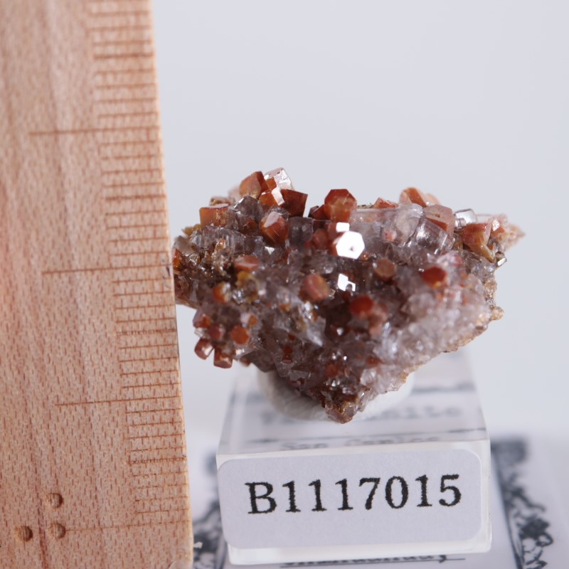 メキシコ産 バナディナイト バナジン鉛鉱 | 鉱物標本,ハ行