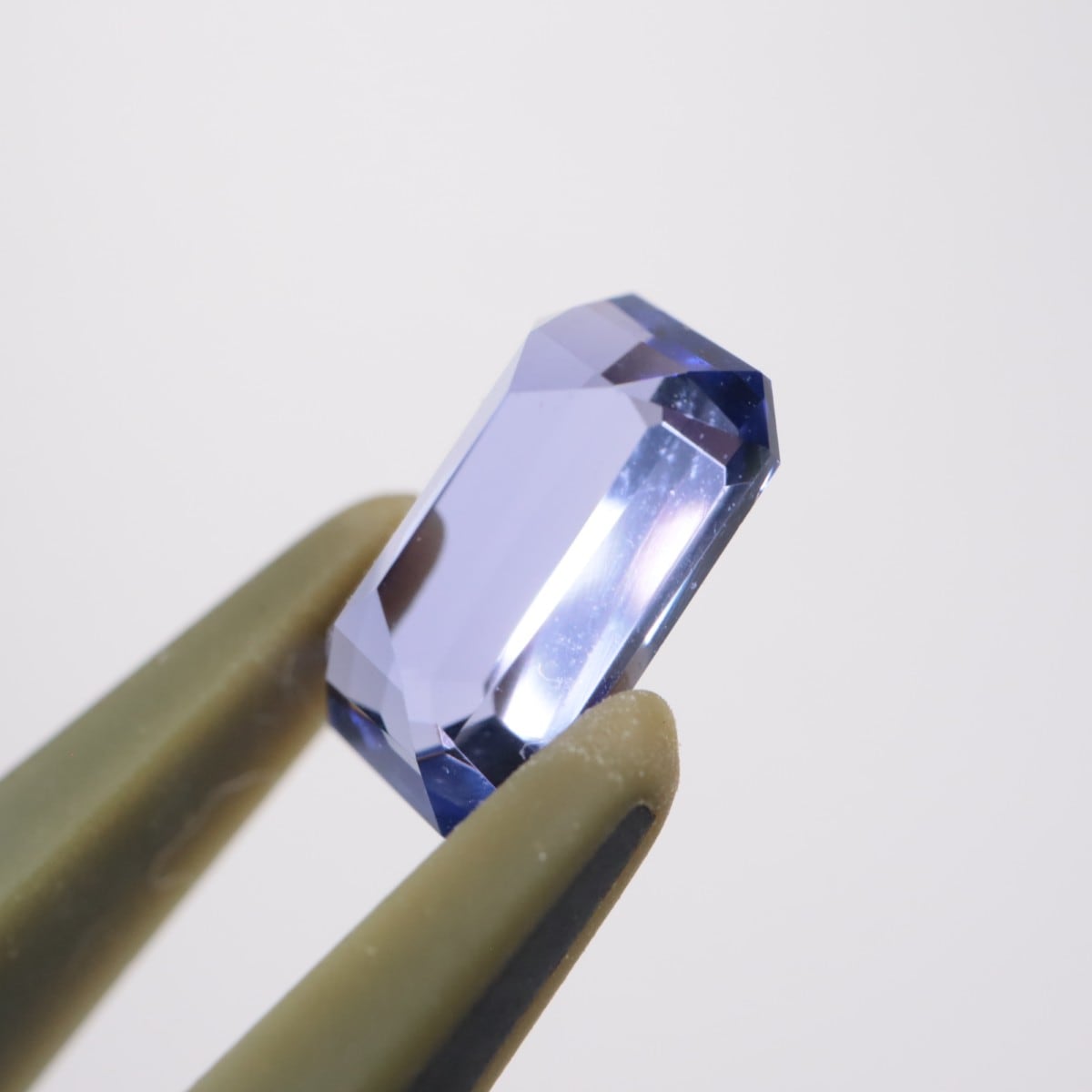 ���󥶥˥��������󥶥ʥ��ȡ�0.82ct