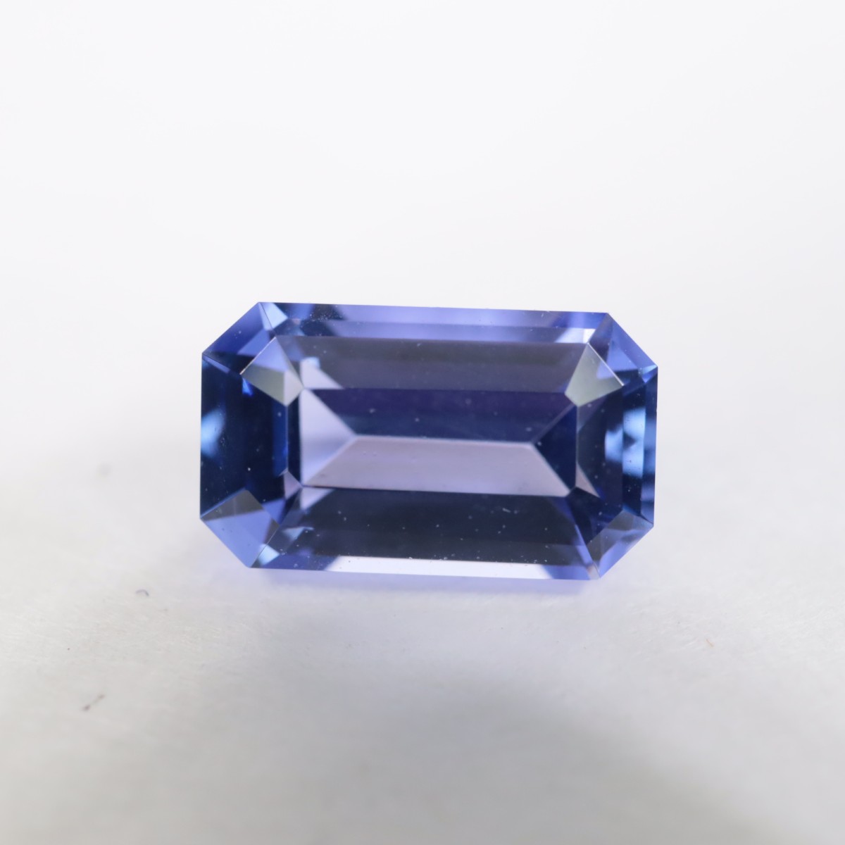 ���󥶥˥��������󥶥ʥ��ȡ�0.82ct