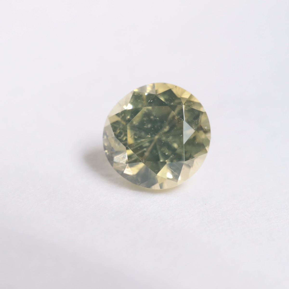 ���󥶥˥��������륳��0.89ct