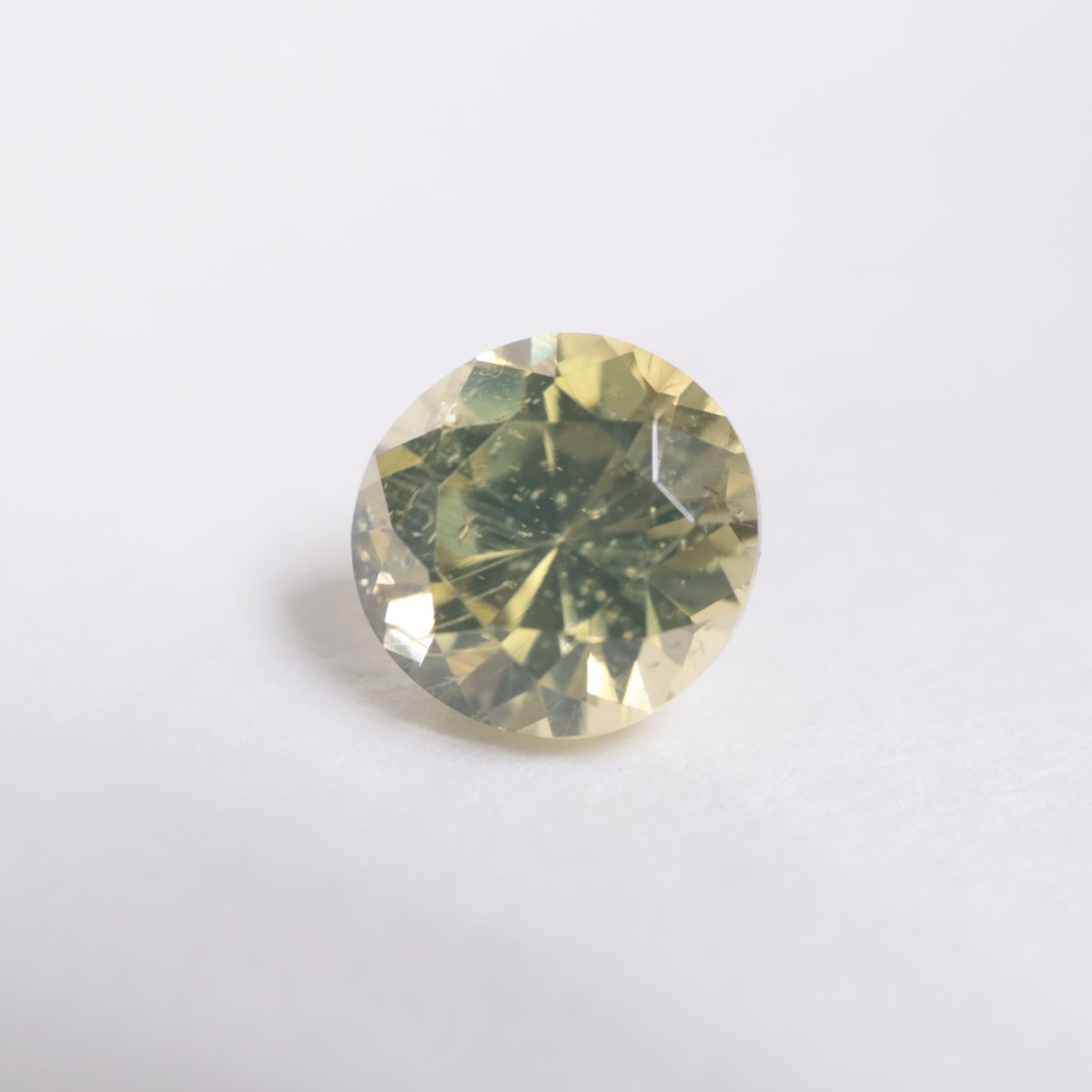 ���󥶥˥��������륳��0.89ct