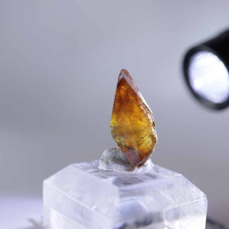 スフェーン （チタナイト）　宝石鉱物標本 チタナイト（スフェン） | 鉱物標本,タ行,チタナイト/くさび石