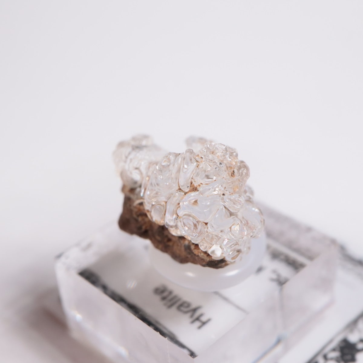 チェコ産 ハイアライトオパール | 鉱物標本,ア行,オパール/蛋白石