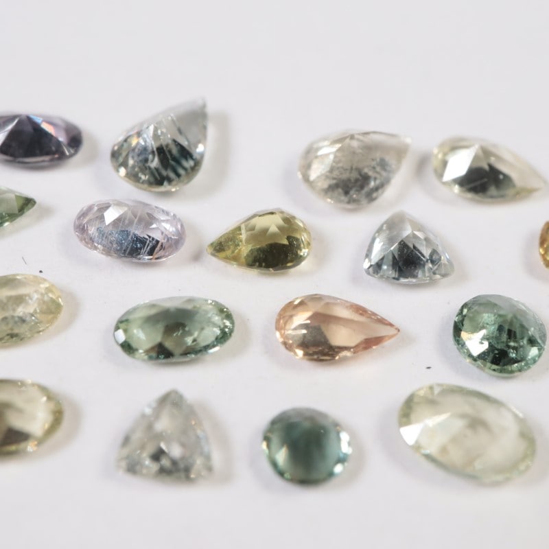 ウンバ産サファイアガチャ | 宝石・ルース | ほたるみねらるオンライン