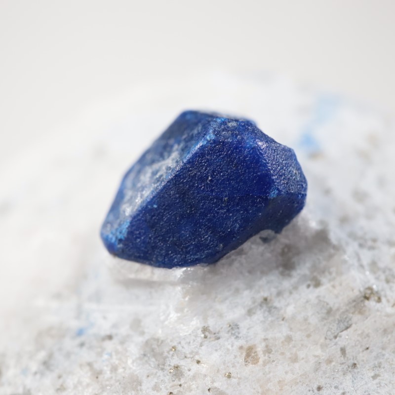 ☆ラピスラズリ☆5A☆引寄せ☆約714g☆アフガニスタン産☆天然無着色☆磨き原石 ☆ラピスラズリ☆5A☆引寄せ☆約714g☆アフガニスタン産☆天然無