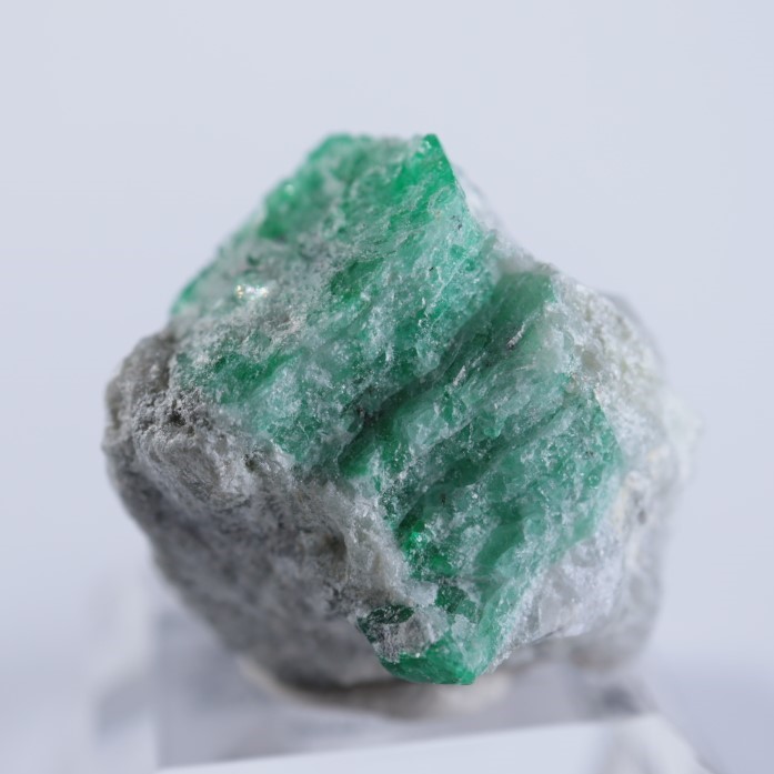 【鉱物標本】パキスタン産グリーンベリル 鉱物標本】パキスタン産グリーンベリル