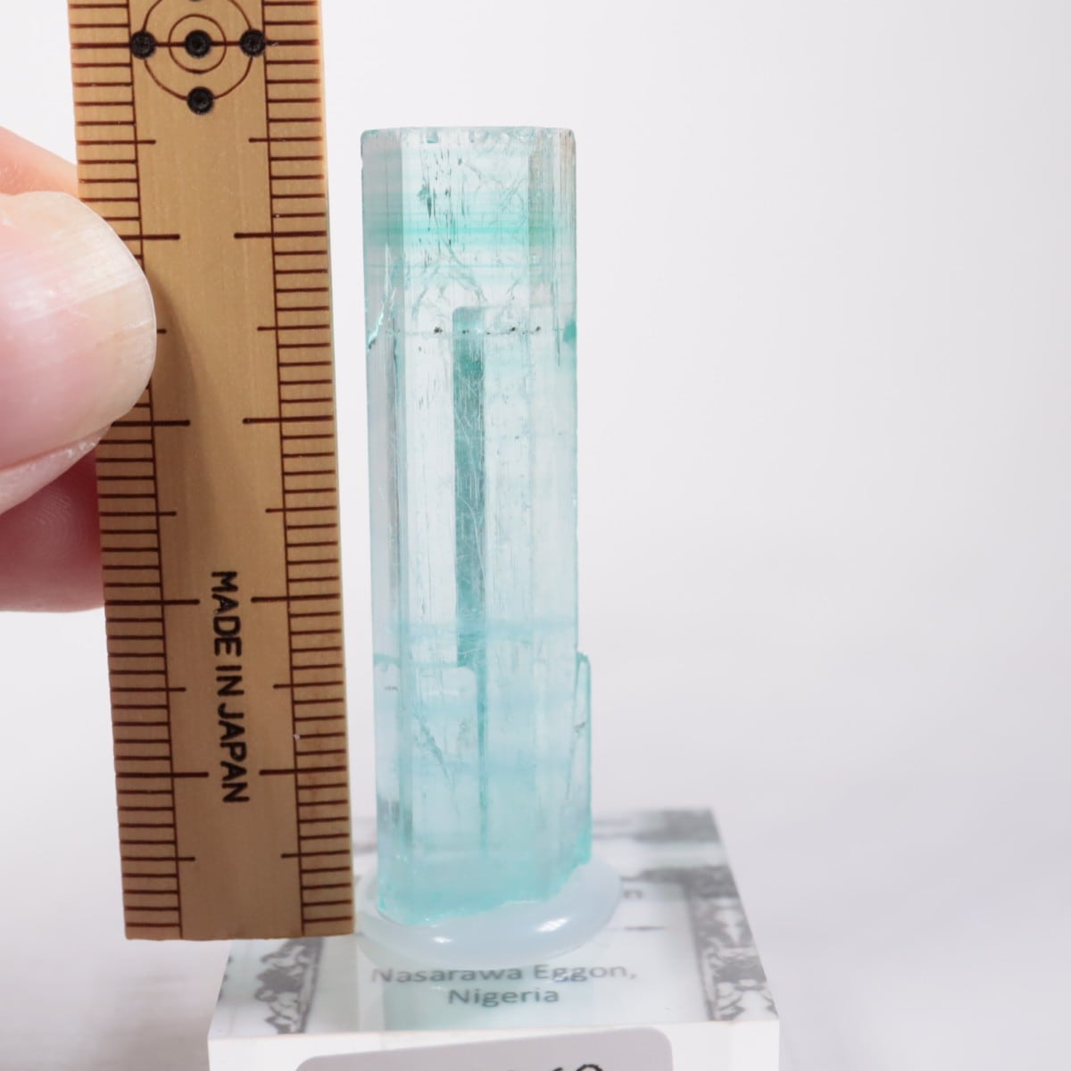 ナイジェリア産 バナジウムグリーンベリル | 鉱物標本,ハ行,ベリル/緑