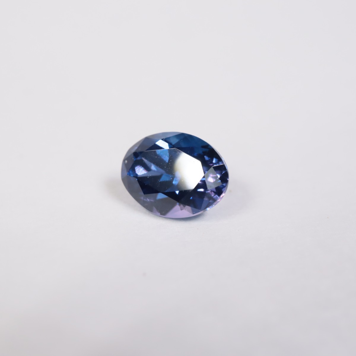 ���󥶥˥��������ե�������0.67ct