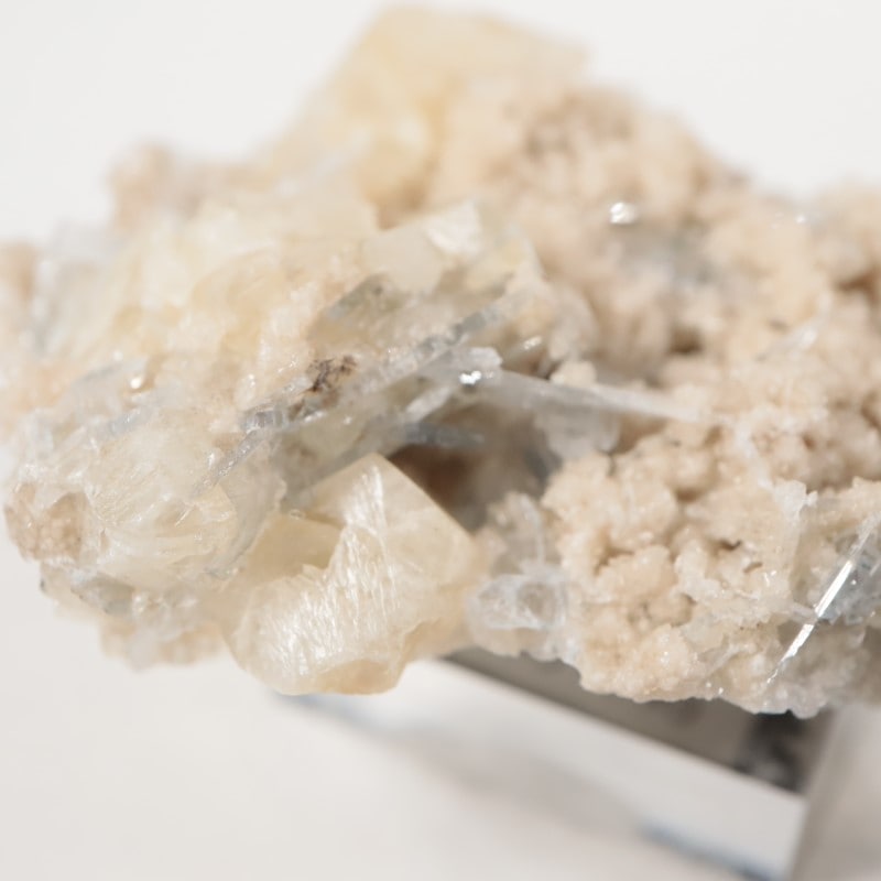 ���ϥ����������륵���ȡ����쥹�ƥ���