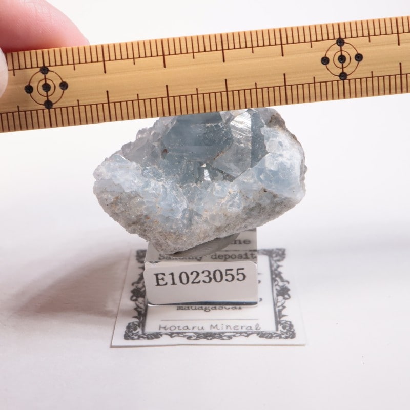 ザクザク✨セレスタイト原石　マダガスカル産 原石 マダガスカル産 セレスタイト ラフ原石 100gパック 品番