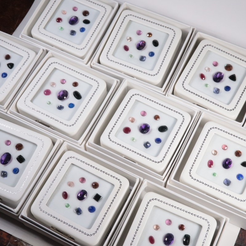 28【再値下】宝石箱 魔法の宝石箱 | 宝石・ルース | ほたるみねらるオンラインショップ