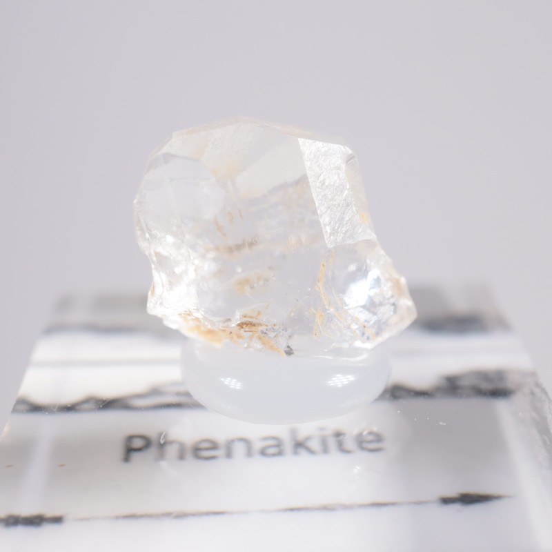 �ե��ʥ�����