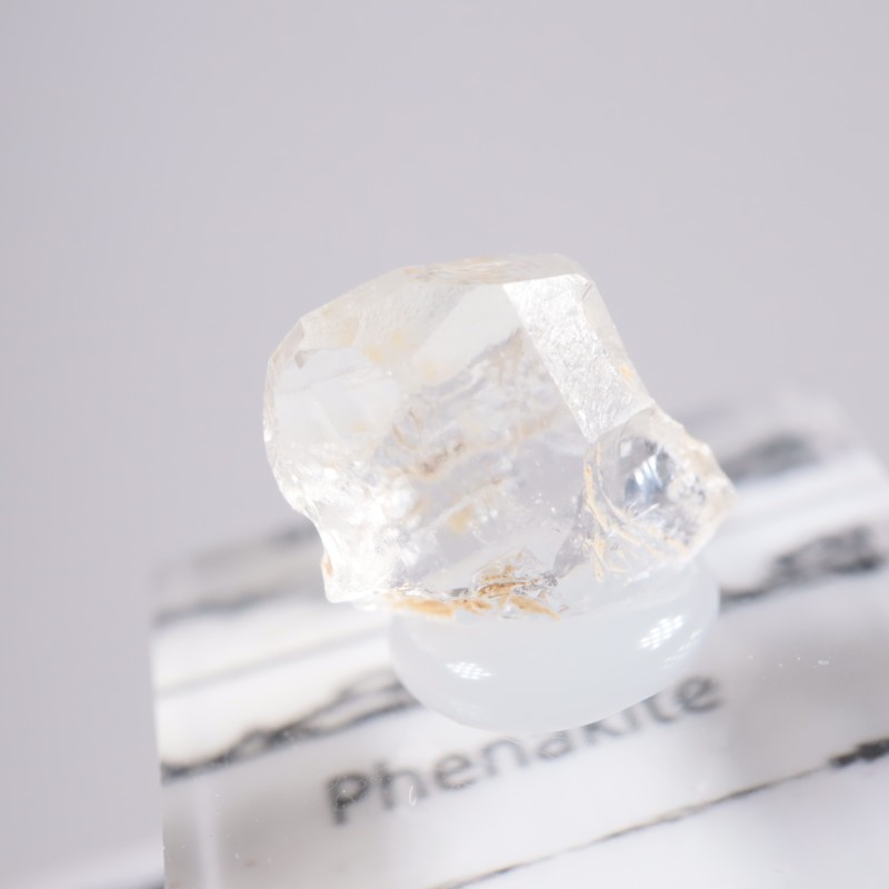 �ե��ʥ�����