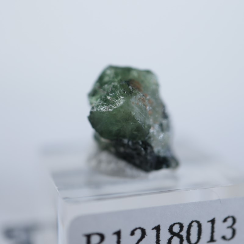 ロシア産 クリソベリル | 鉱物標本,カ行,クリソベリル/金緑石