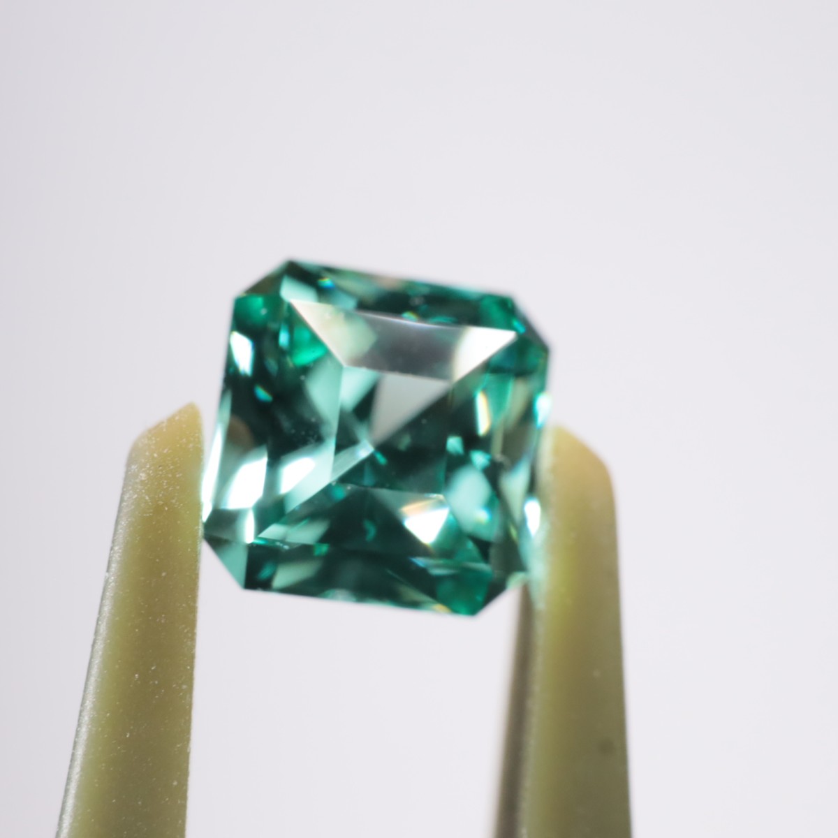 �������꥽�٥�롡0.80ct
