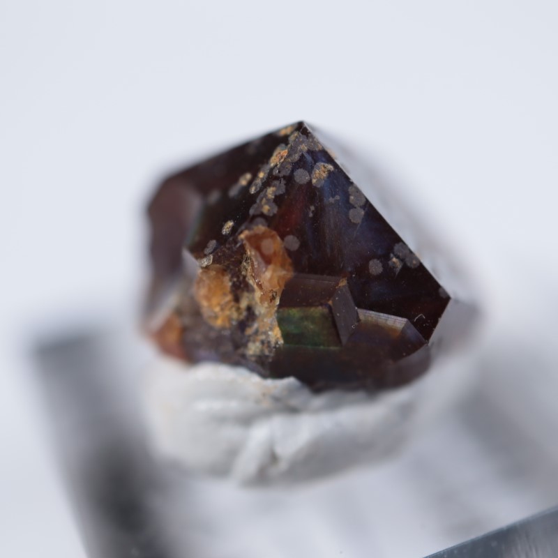 奈良県産 レインボーガーネット | 鉱物標本,カ行,ガーネットグループ