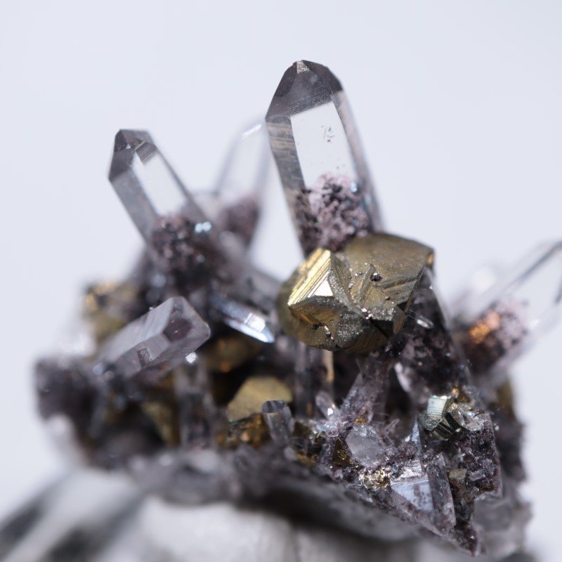 水晶、チャルコパイライト | 鉱物標本,カ行,クォーツ/水晶 | ほたるみ