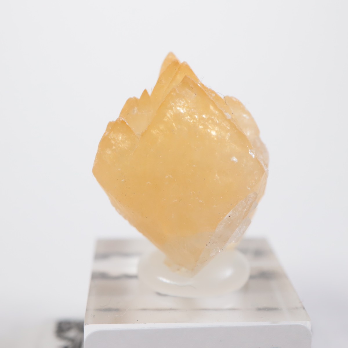 ���ϥ����� ���륵����