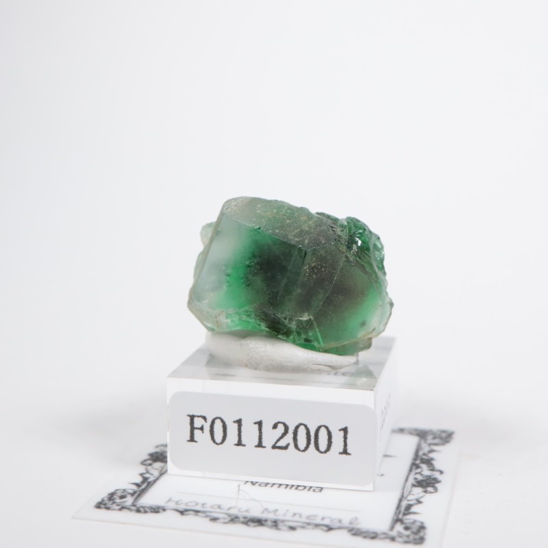 �ʥߥӥ��� �ե����饤��