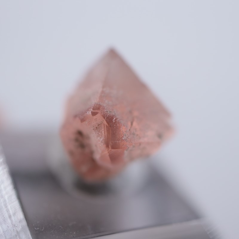 品名はP20M（ピンクのやつ） フランス Mont-Blanc(モンブラン)産 ピンクフローライト