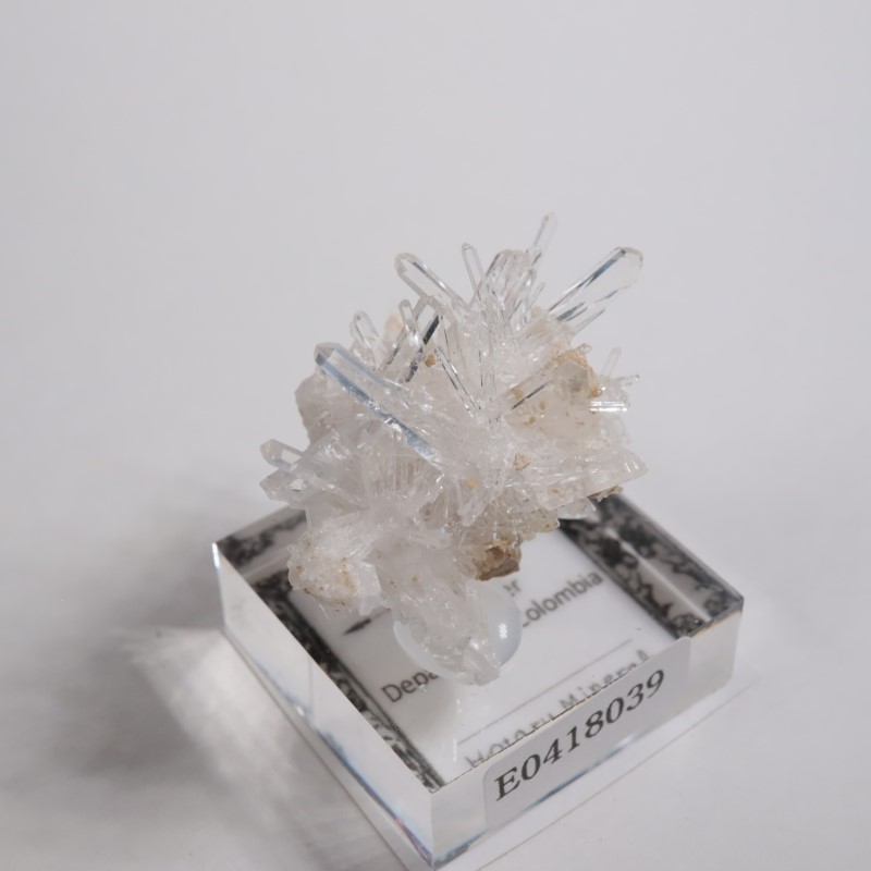 コロンビア産 ニードル水晶 | 鉱物標本,カ行,クォーツ/水晶 | ほたるみ
