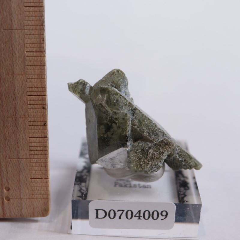 パキスタン/バロチスタン産】ファーデンクォーツ(incクローライト)