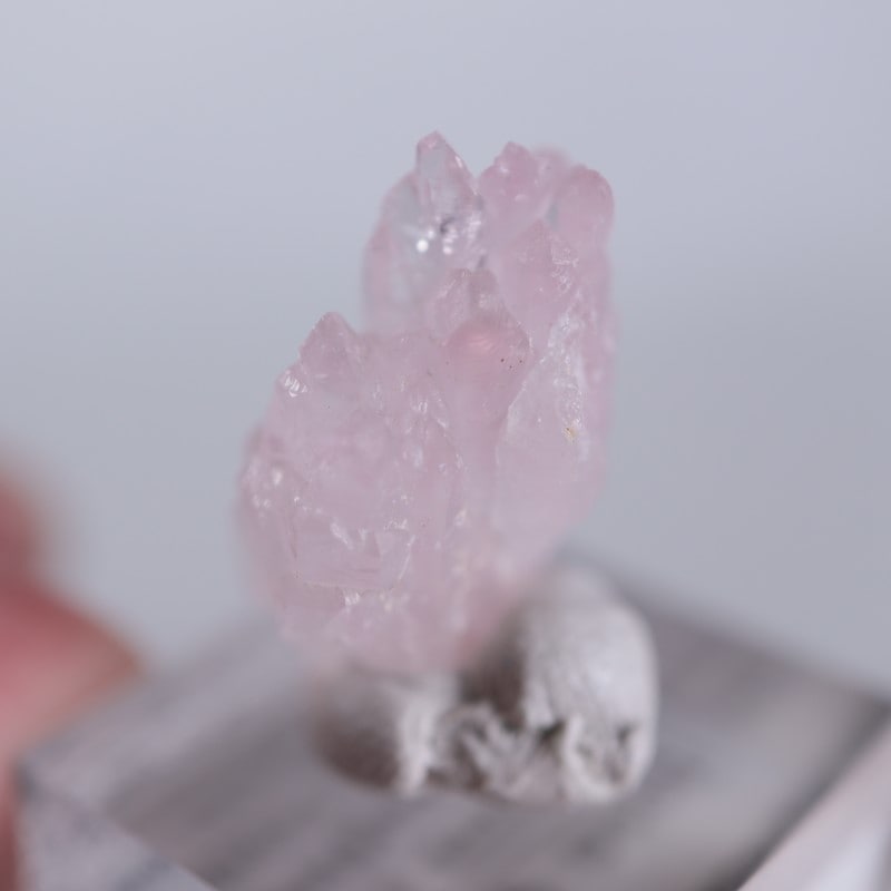 300☆フェア特選☆『愛の石♡』【ブラジル産ローズクォーツさざれ