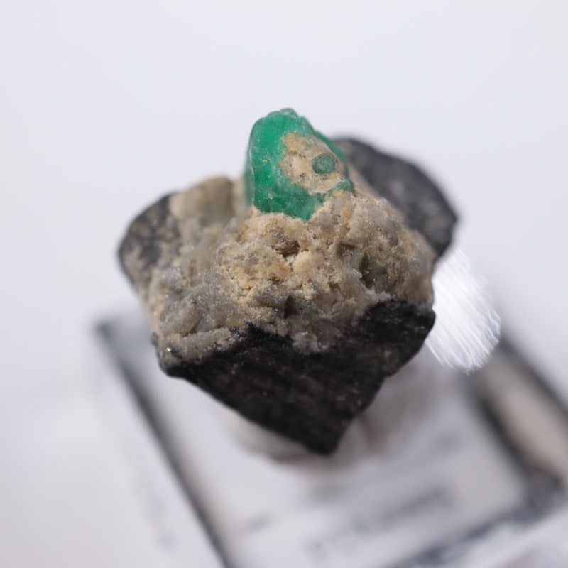 含浸無非加熱 母岩削出 コロンビア産エメラルド原石 計3.24カラット緑柱石鉱物 2_000000005560.jpg?1685358841
