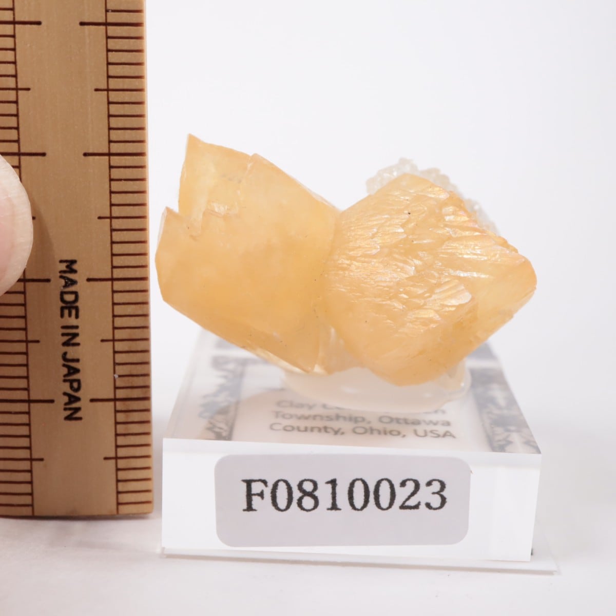 ���ϥ����� ���륵����