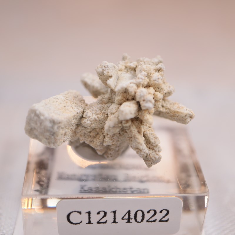 �����ե����󻺡����쥹������