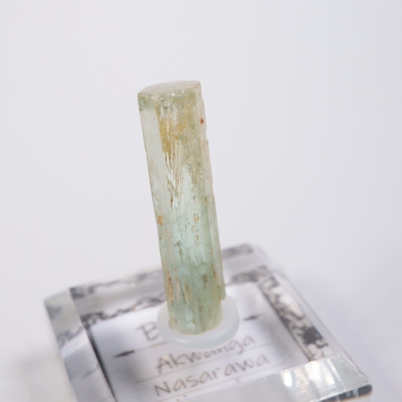 �ʥ������ꥢ�����٥��