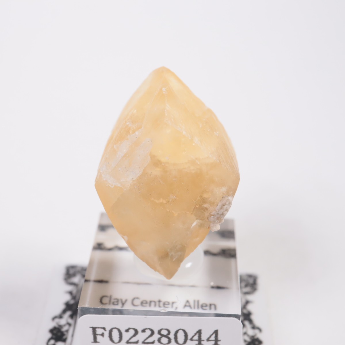 ���ϥ����� ���륵����