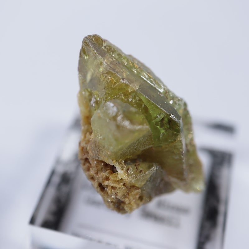 希少産地＆カラー　オーストリア Tyrol産　チタナイト　スフェーン 36cc106d9f3db9d706c01cee159b21