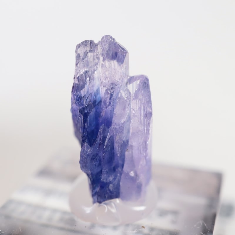 【鉱物標本】非加熱タンザナイト/Tanzanite(ゾイサイト)※タンザニア タンザナイト・ゾイサイトの意味や効果 | LOTUS for BrIGHT