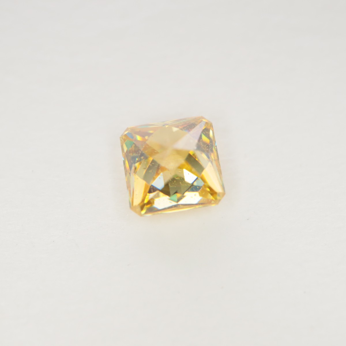 ե饤ȡ0.60ct