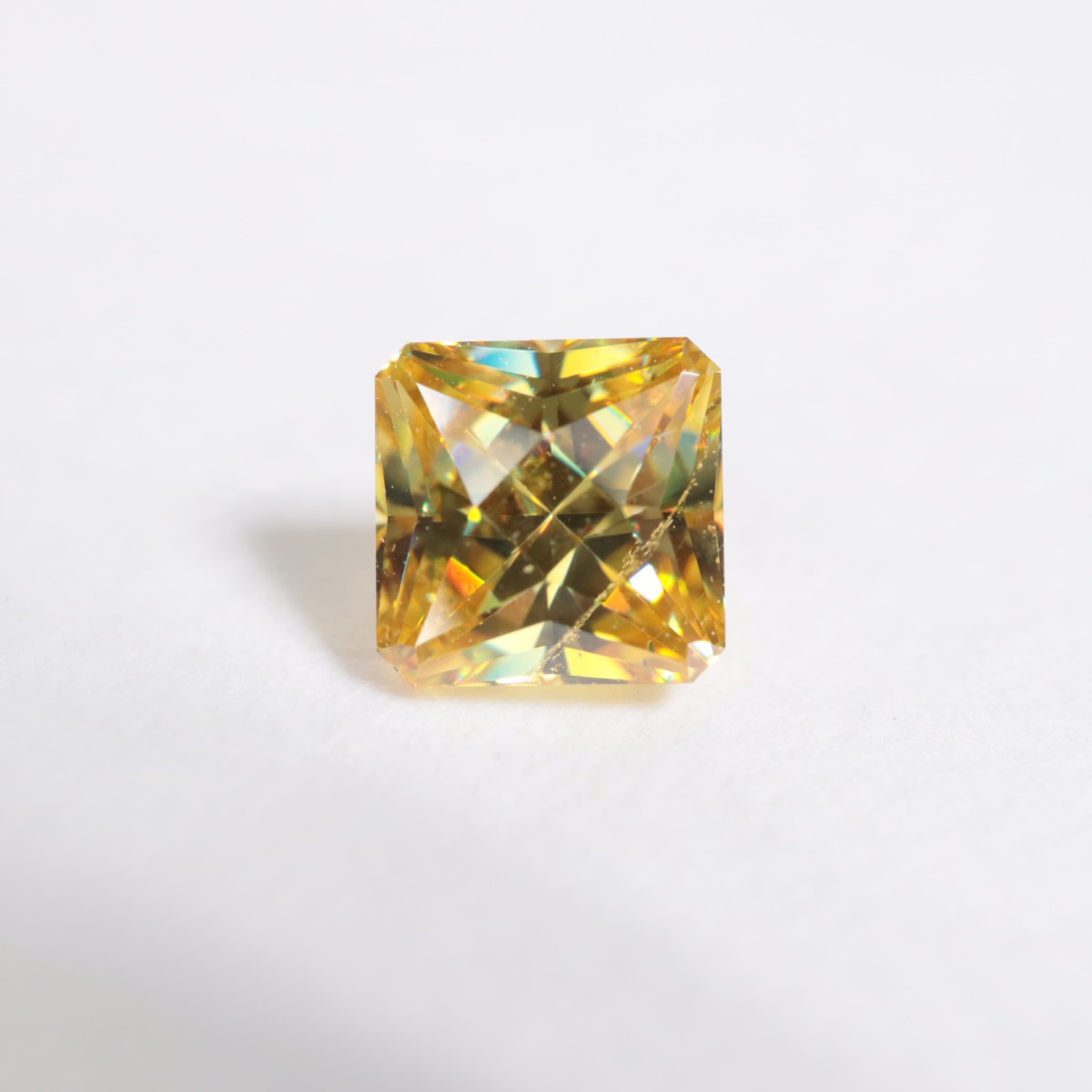 ե饤ȡ0.60ct