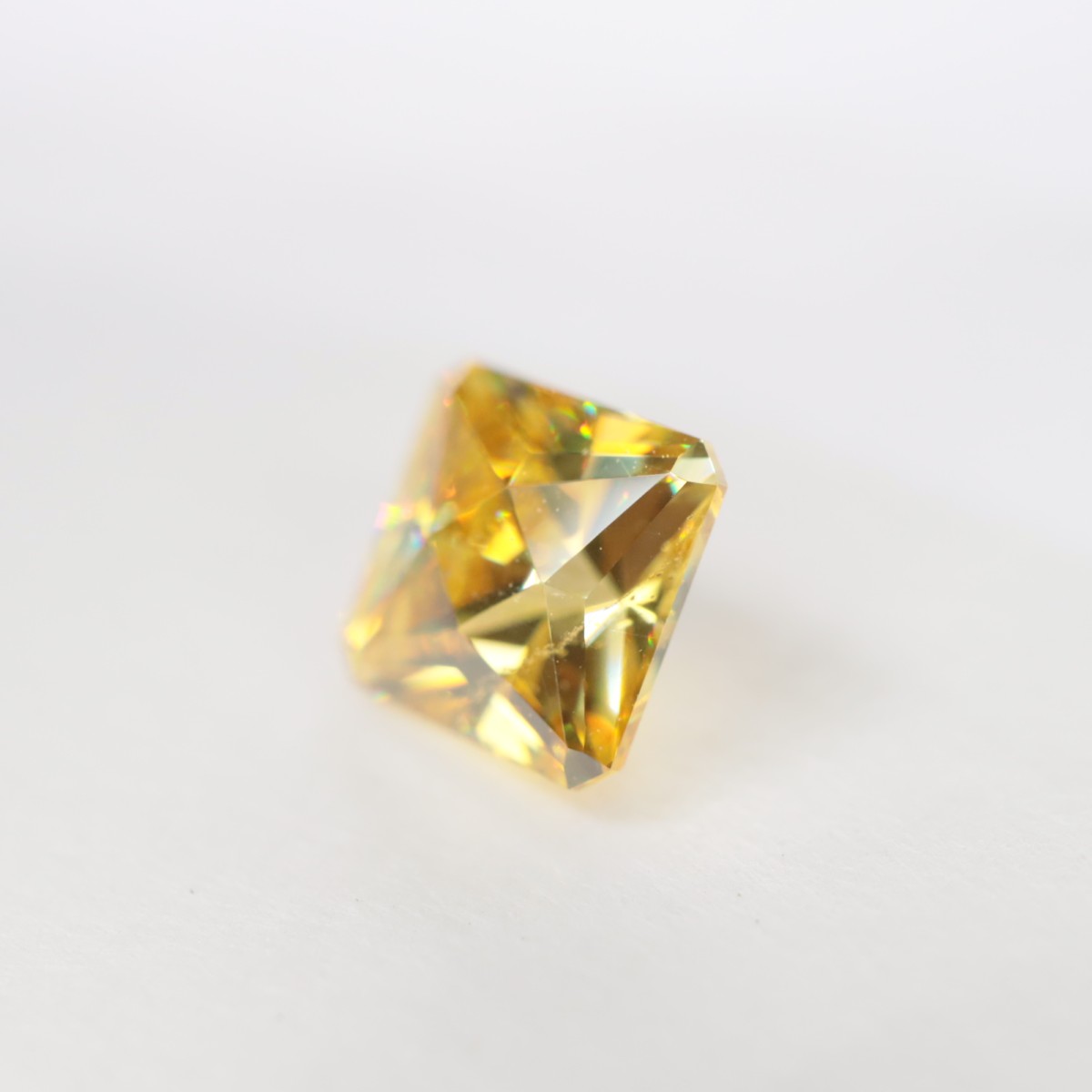 ե饤ȡ0.60ct