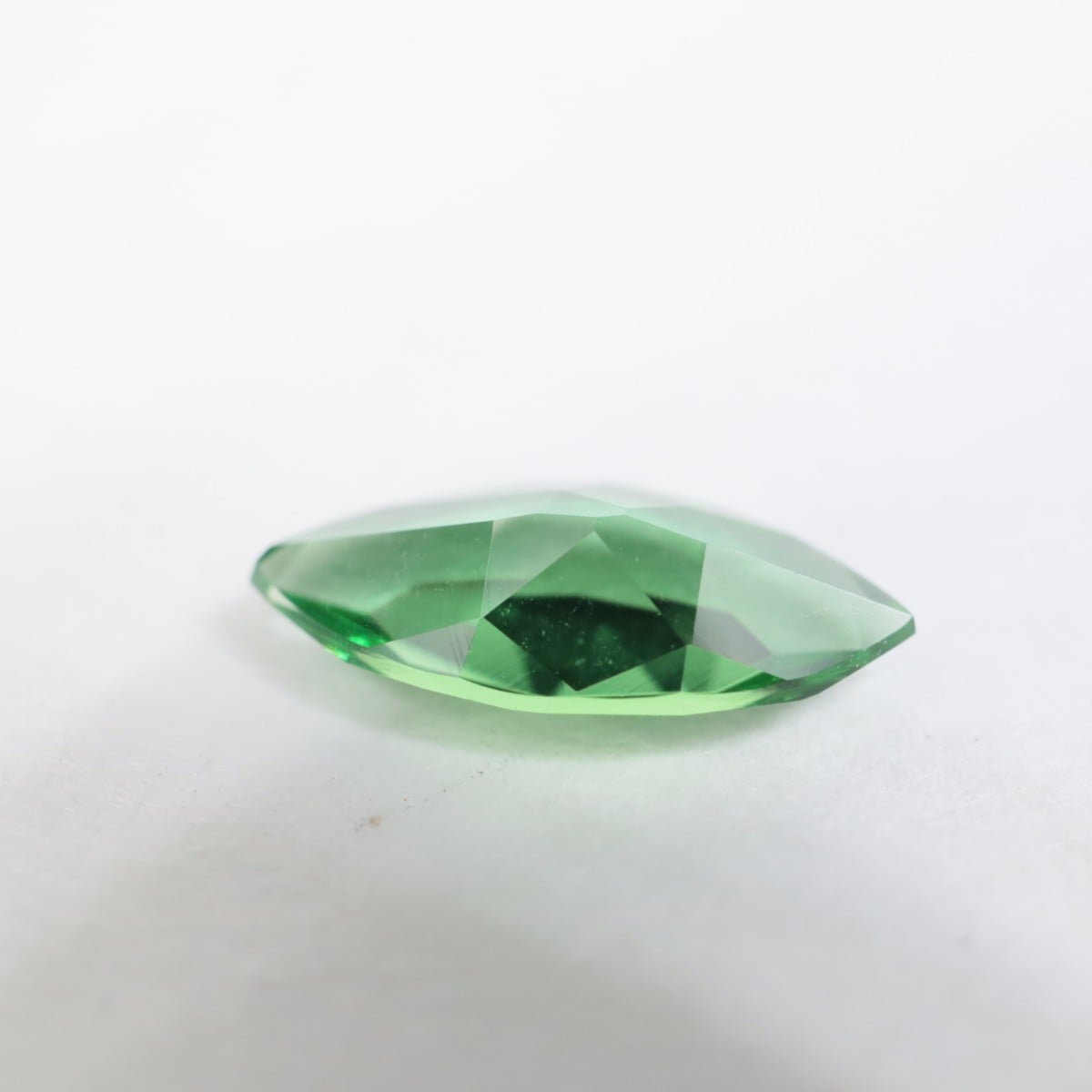���󥶥˥�����������ȥ�ޥ��0.385ct