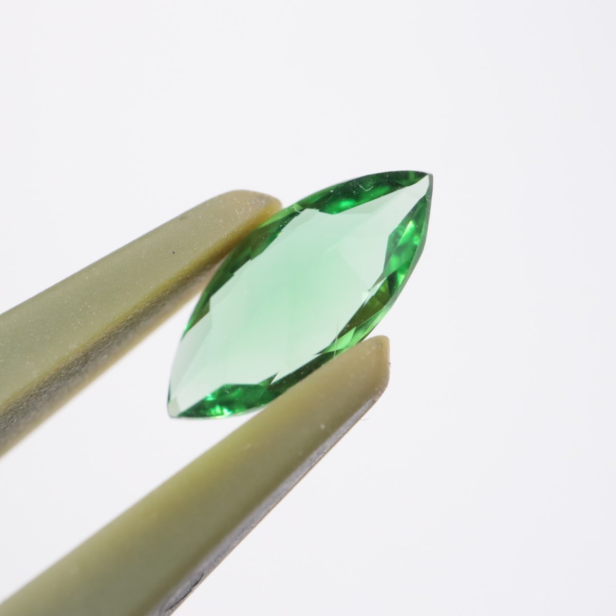 ���󥶥˥�����������ȥ�ޥ��0.385ct