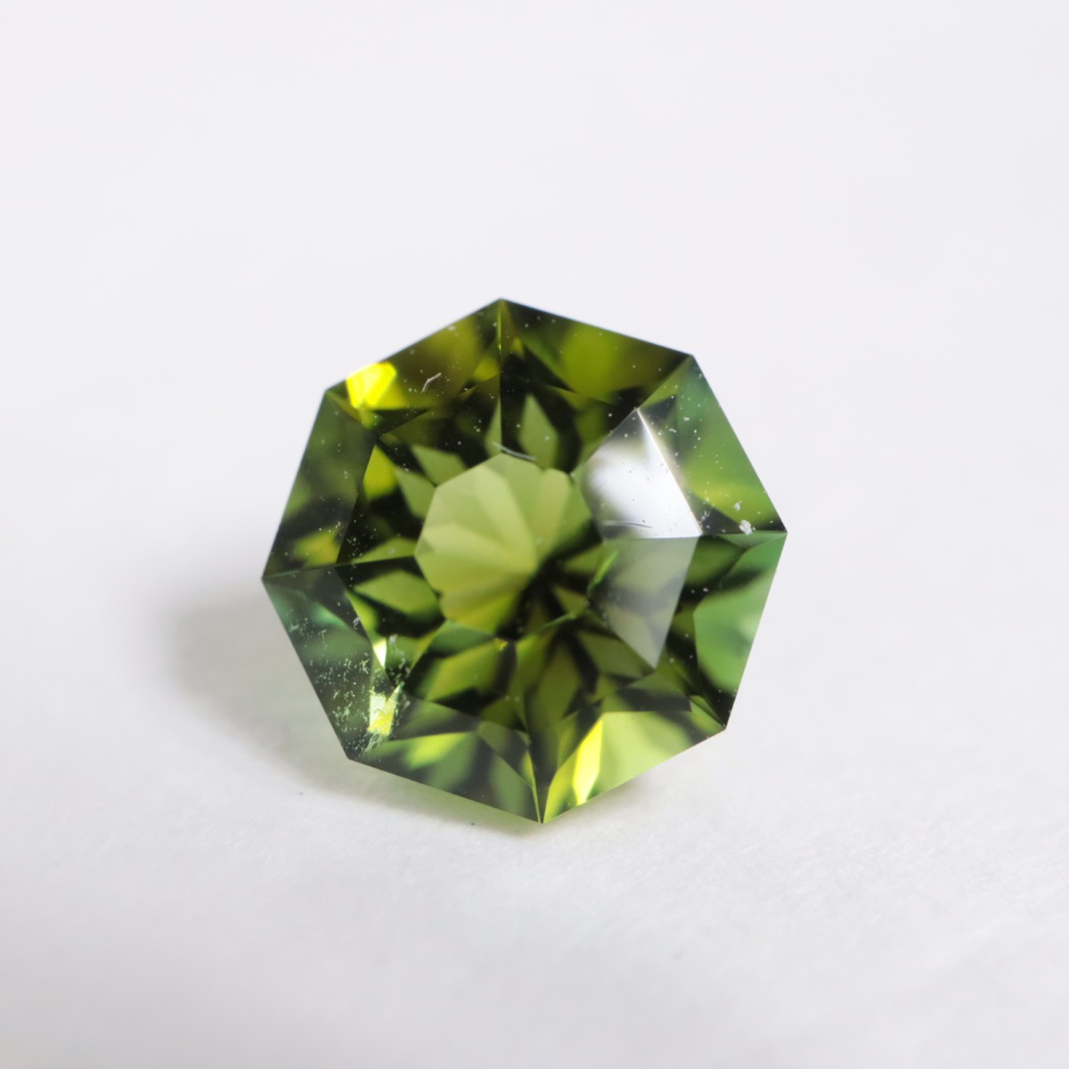 ���󥴻��ȥ�ޥ��0.89ct