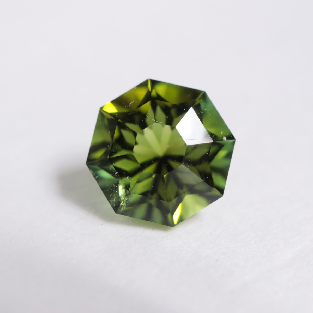 ���󥴻��ȥ�ޥ��0.89ct