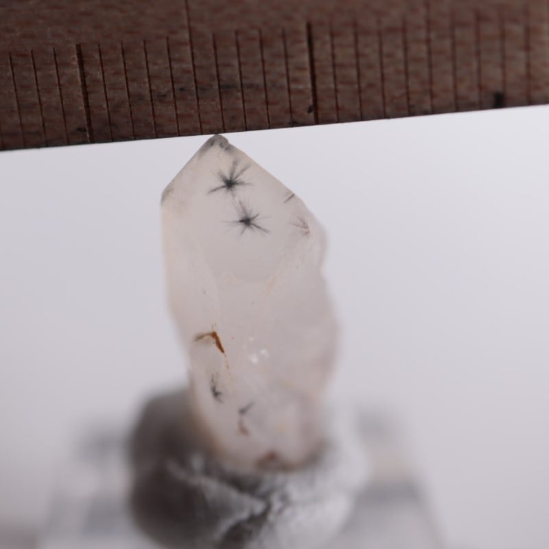 200★特選一石★氷のような質感【マダガスカル産♢天然水晶結晶ポイント】❤️ 高品質 ナチュラルシトリン 水晶ポイント マダガスカル産